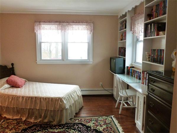 12 Peak Road Wilbraham, MA 01095 - Photo 16 of 28 Gallery Image 16