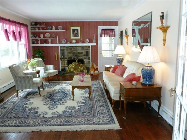 12 Peak Road Wilbraham, MA 01095 - Photo 3 of 28 Gallery Image 3