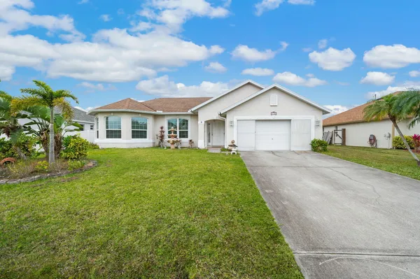 $425,000 | 1718 Southwest Columbia Street, Port St. Lucie, FL 34987