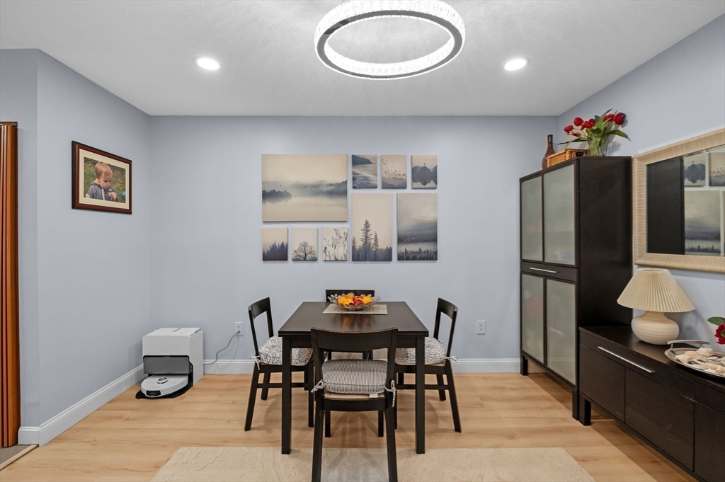 12 Chancery Court, Unit 207 Lynn, MA 01902 - Photo 14 of 37