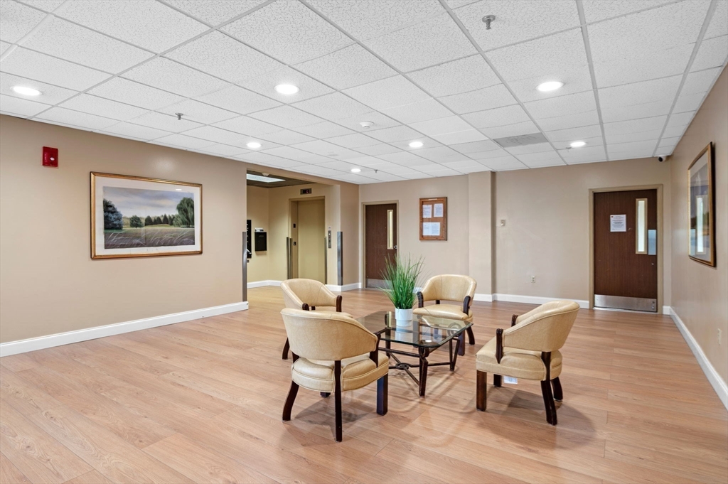 12 Chancery Court, Unit 207 Lynn, MA 01902 - Photo 30 of 37