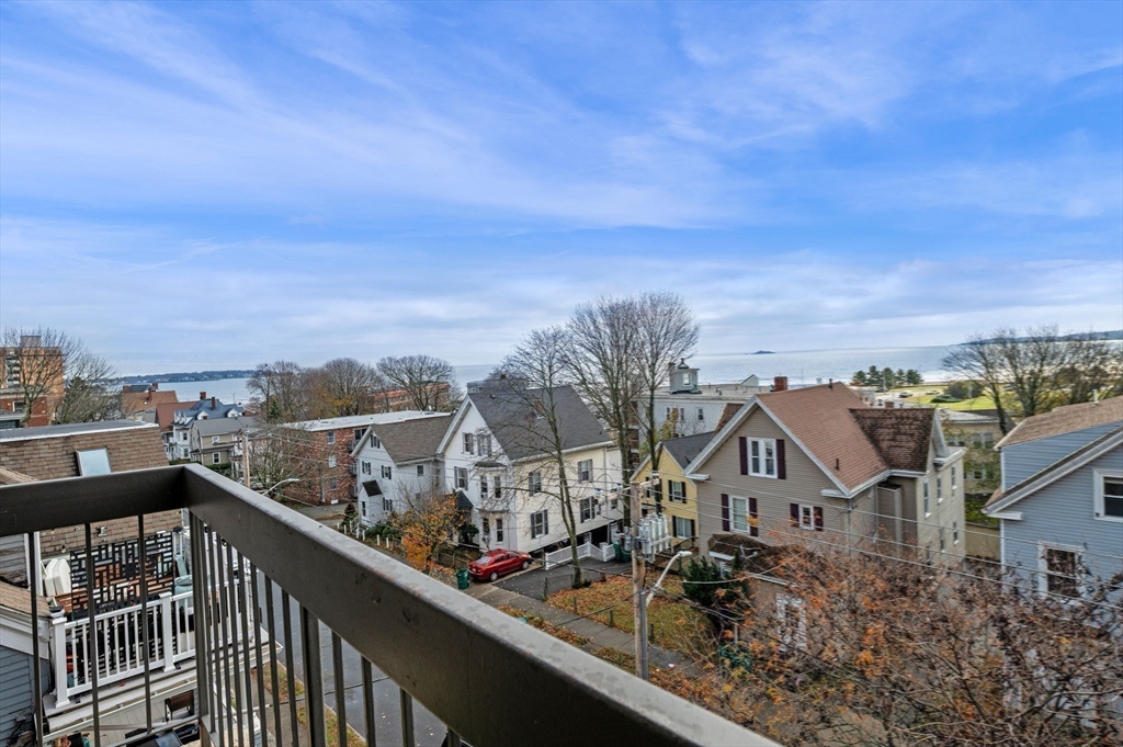 12 Chancery Court, Unit 207 Lynn, MA 01902 - Photo 34 of 37