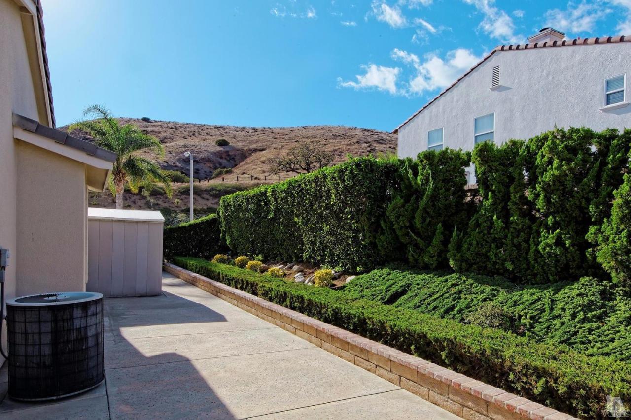 3248 Bluebird Circle Simi Valley, CA 93063 - Photo 22 of 28 a view of a garden with pathway