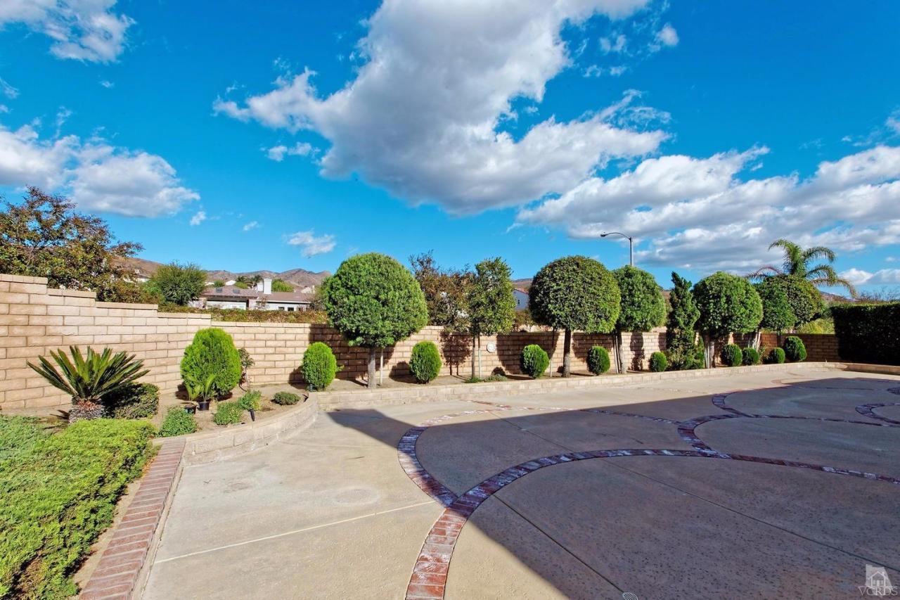 3248 Bluebird Circle Simi Valley, CA 93063 - Photo 23 of 28 a view of a backyard