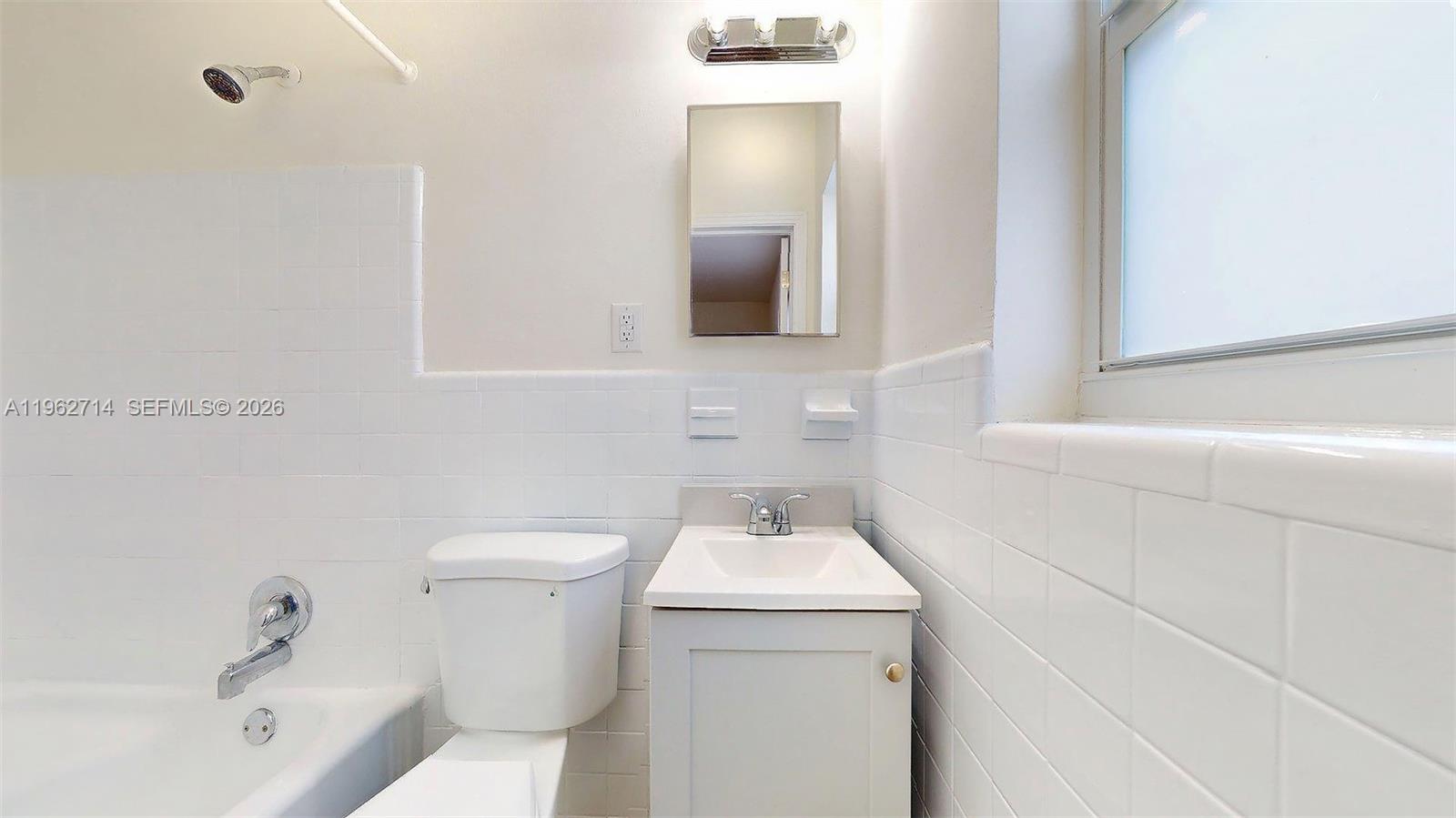 74 West 15th Street, Unit 2 Hialeah, FL 33010 - Photo 20 of 21