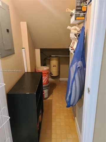 a view of walk in closet