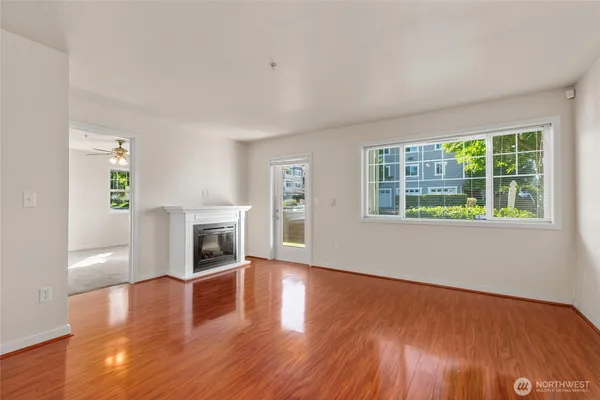 $339,950 | 13421 97th Avenue East, Unit 104, Puyallup, WA 98373