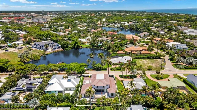 $12,900,000 | 501 7th Avenue North, Naples, FL 34102