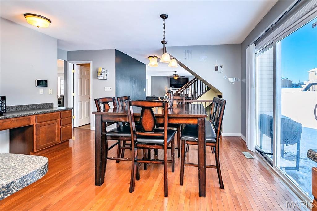 3851 Riverside Pointe Drive Florissant, MO 63034 - Photo 15 of 43