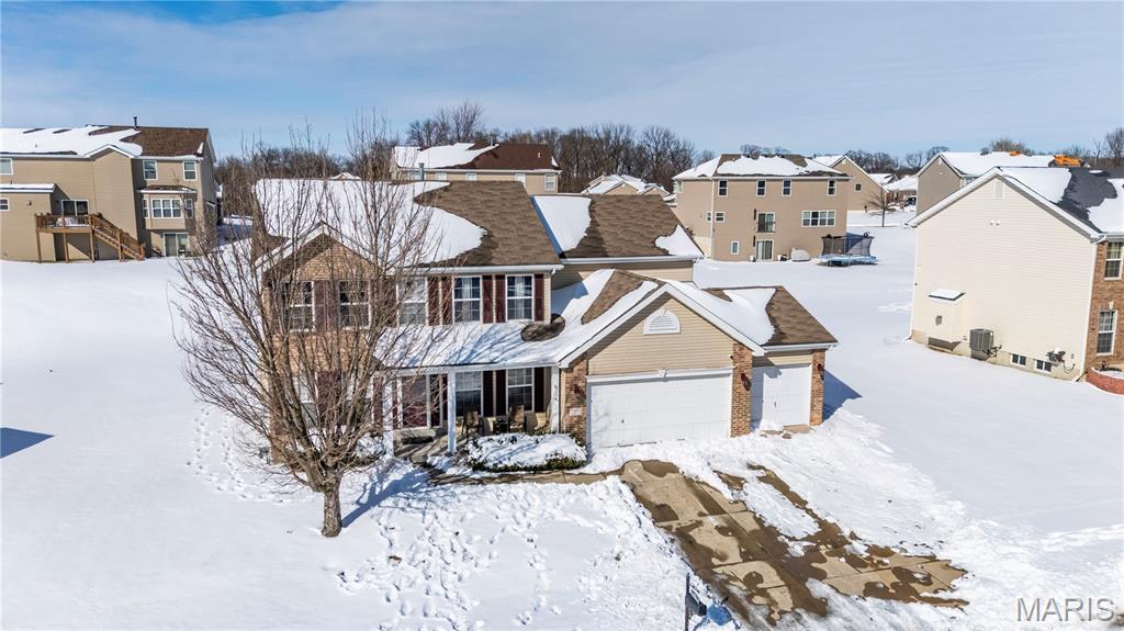 3851 Riverside Pointe Drive Florissant, MO 63034 - Photo 2 of 43