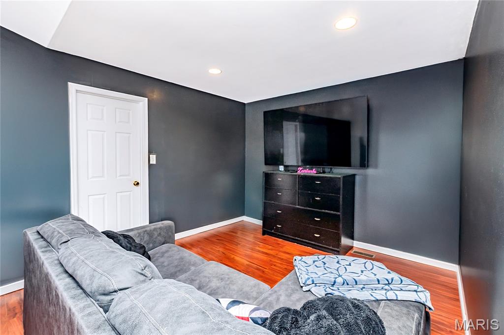 3851 Riverside Pointe Drive Florissant, MO 63034 - Photo 24 of 43