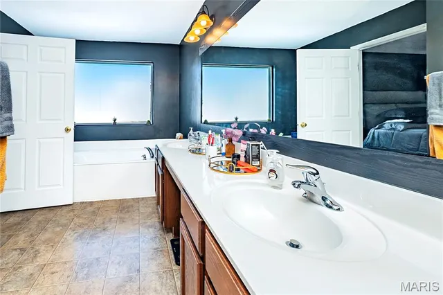 $369,900 | 3851 Riverside Pointe Drive, Florissant, MO 63034