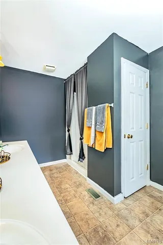 $369,900 | 3851 Riverside Pointe Drive, Florissant, MO 63034