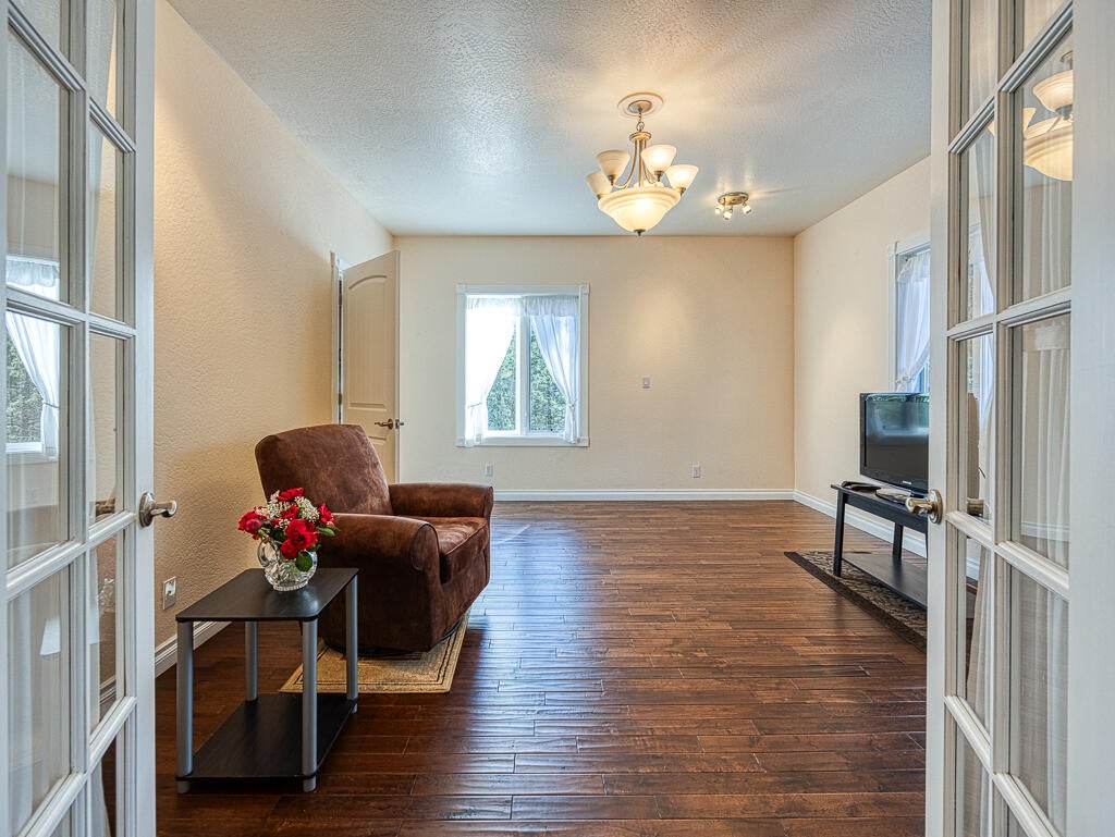 6331 Jake Road Klamath Falls, OR 97601 - Photo 11 of 75 Jake Rd-14