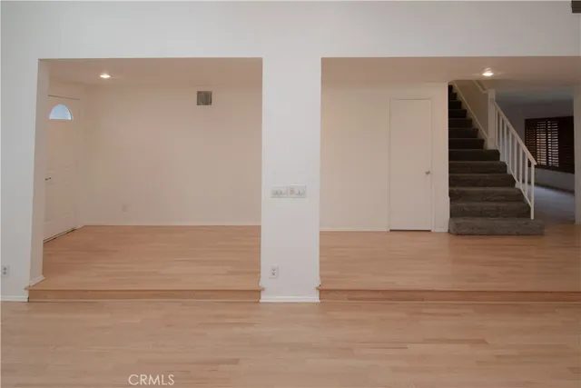 $5,800 | 3117 South Linda Way, Santa Ana, CA 92704