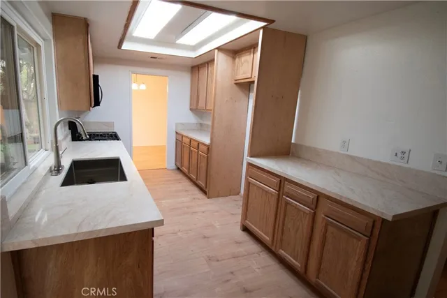 $5,800 | 3117 South Linda Way, Santa Ana, CA 92704