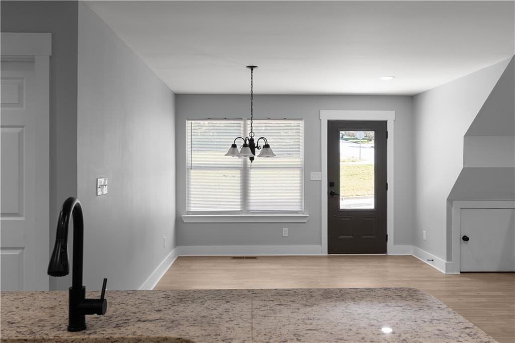2381 Highpoint Road Snellville, GA 30078 - Photo 11 of 51 Gallery Image 11