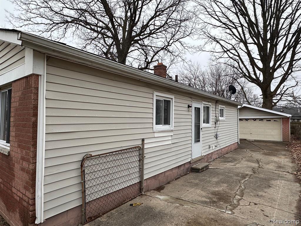 19054 East 13 Mile Road Roseville, MI 48066 - Photo 12 of 12
