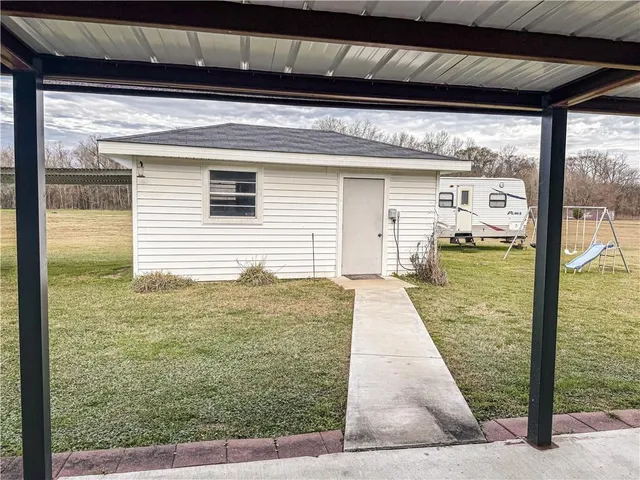 $173,000 | 4658 Highway 107, Plaucheville, LA 71362