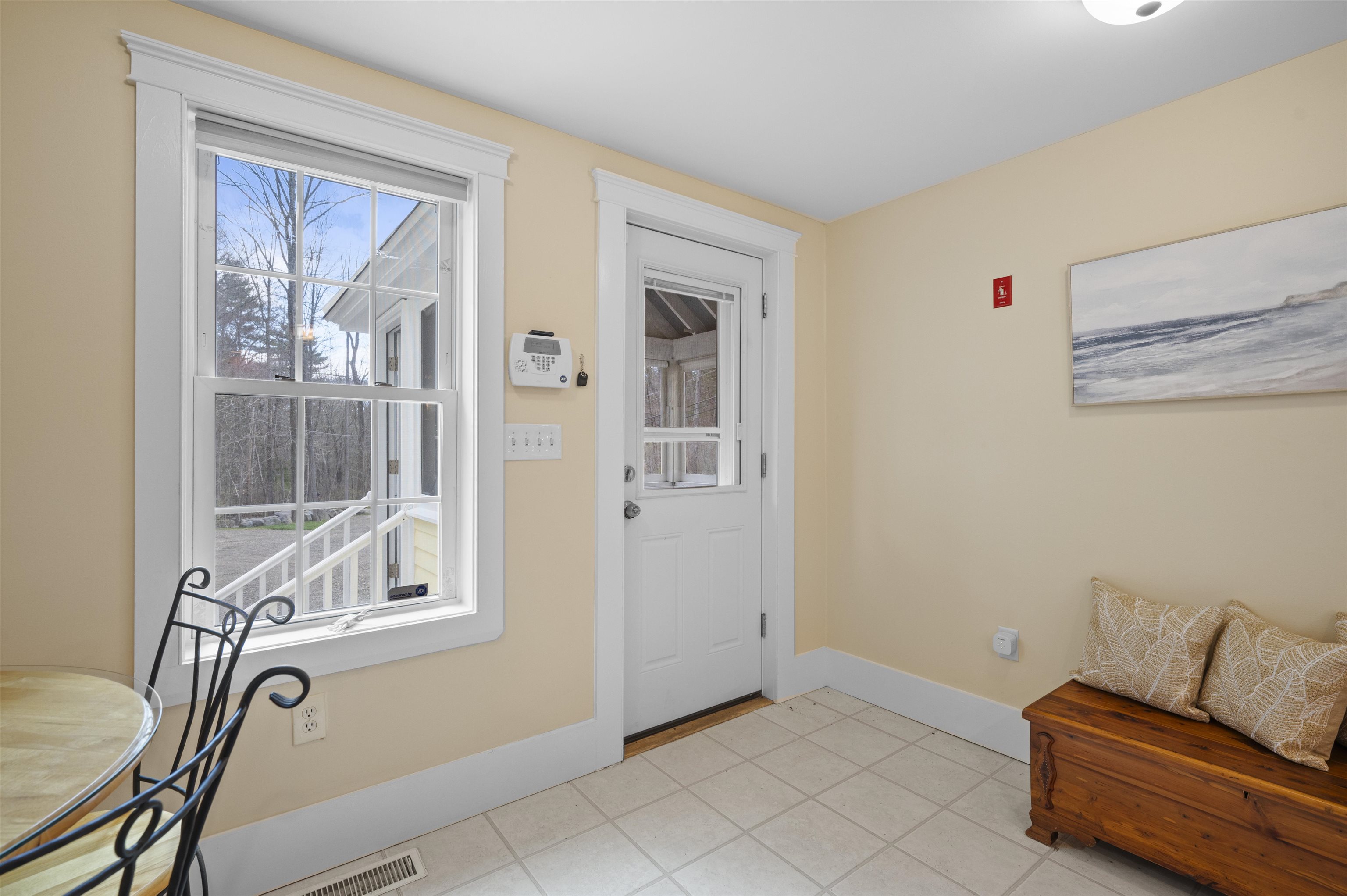 105 Brentwood Road Exeter, NH 03833 - Photo 6 of 43