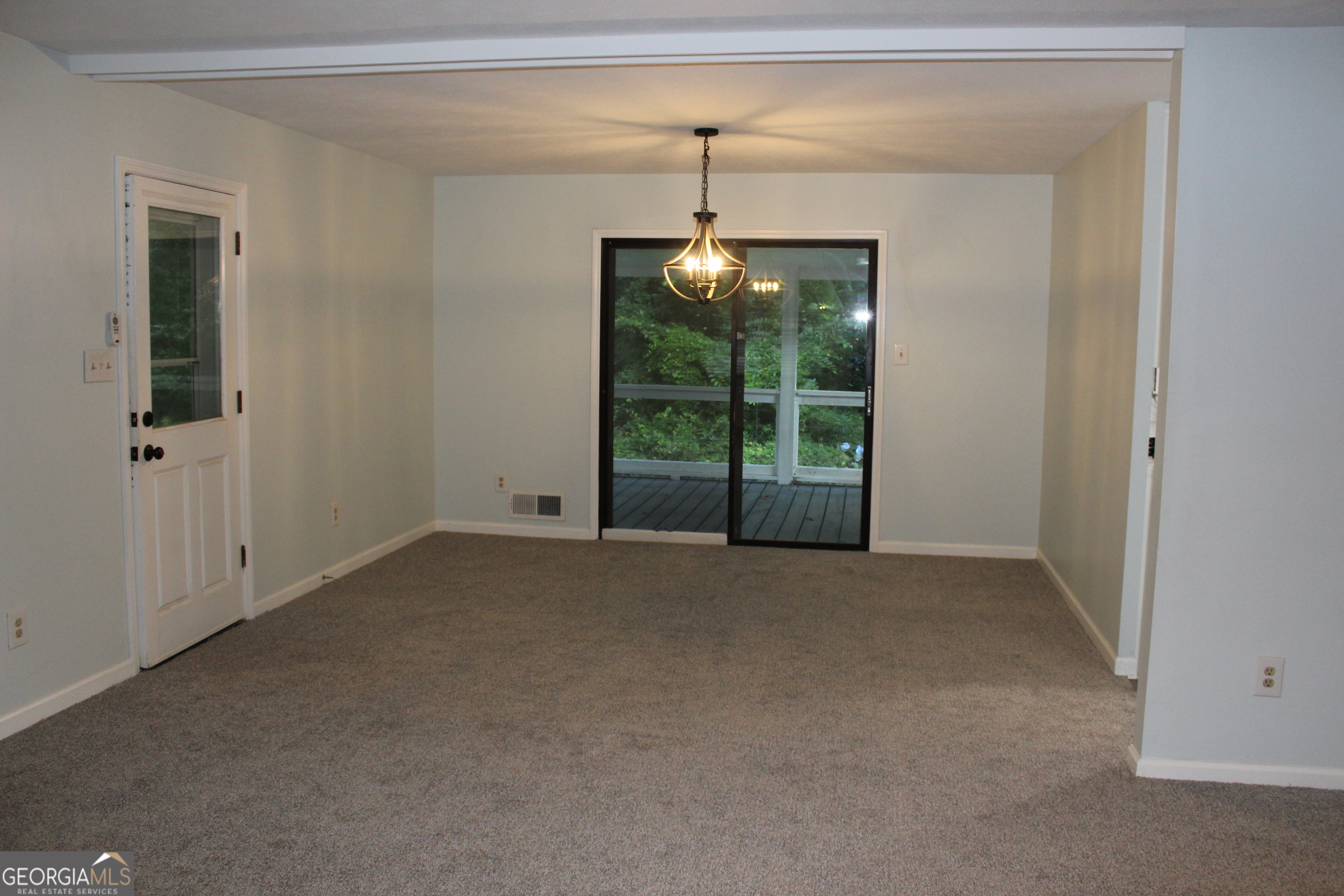 456 Freeman Street Jackson, GA 30233 - Photo 5 of 12