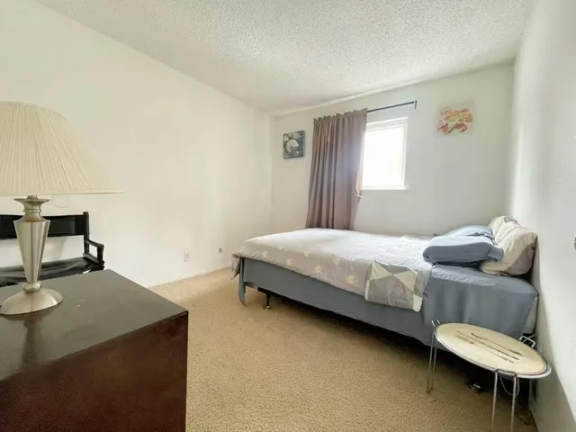 $350,000 | 4016 Knoll Top Court, Carmichael, CA 95608