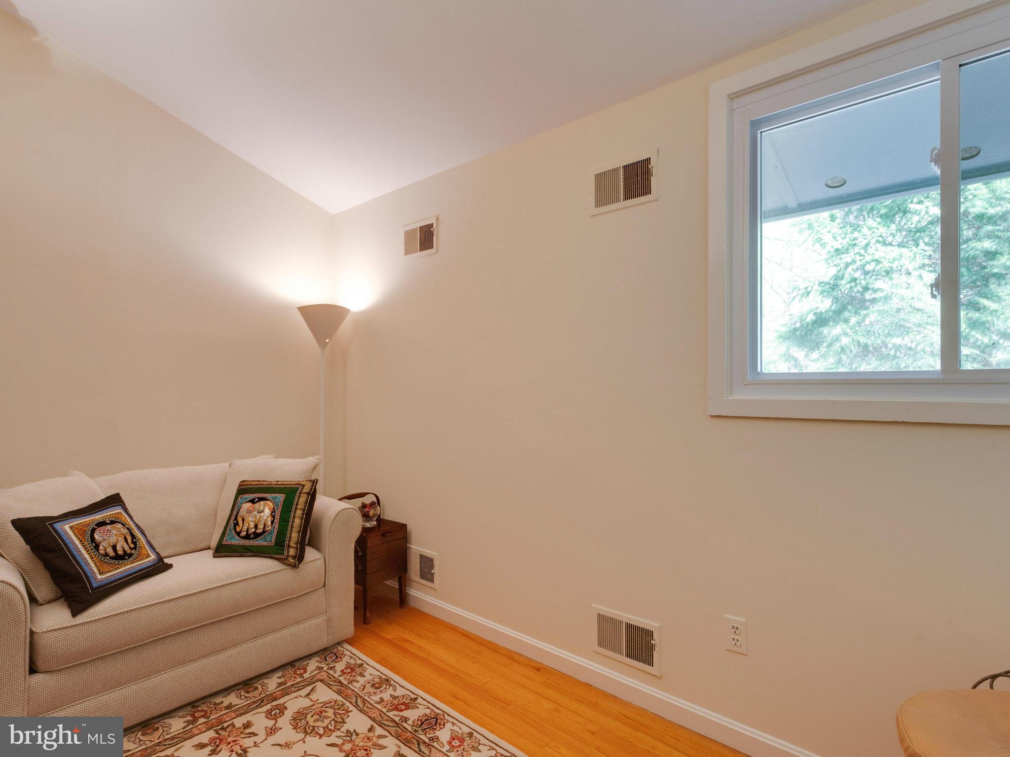 11509 Drop Forge Lane Reston, VA 20191 - Photo 26 of 30 Bedroom 4