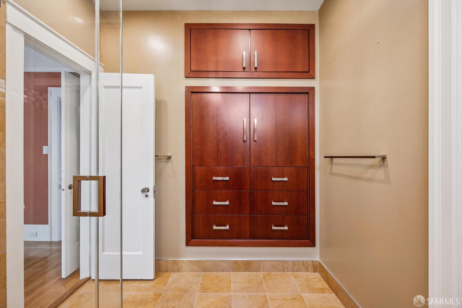 189 Commonwealth Avenue, Unit 3 San Francisco, CA 94118 - Photo 16 of 25 a view of elevator