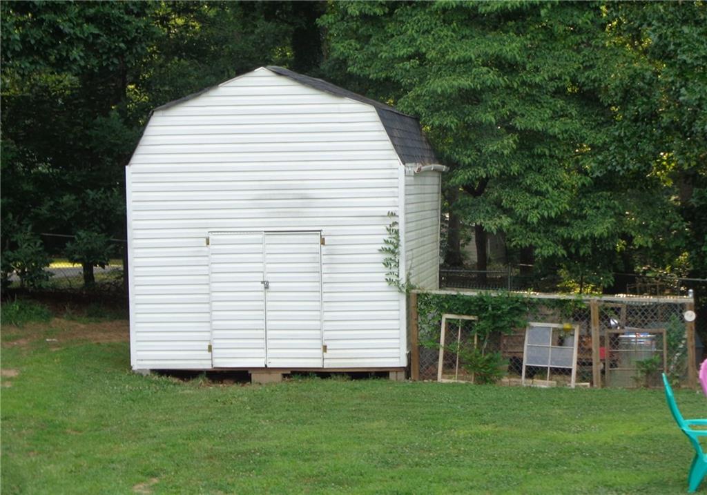 2174 Zion Road Morganton, NC 28655 - Photo 15 of 15 Gallery Image 15