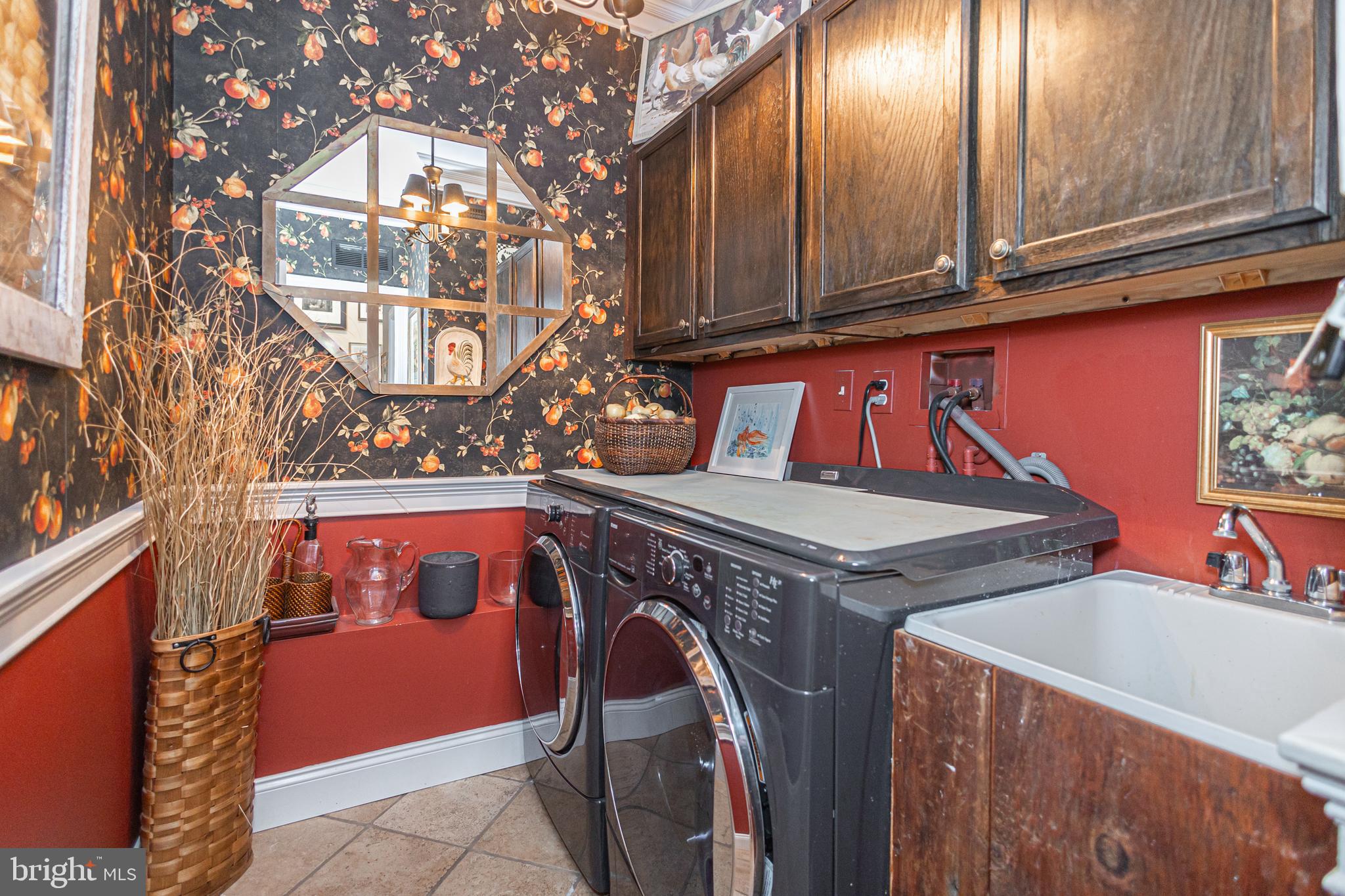 282 Sydney Road Holland, PA 18966 - Photo 20 of 44 Main level laundry