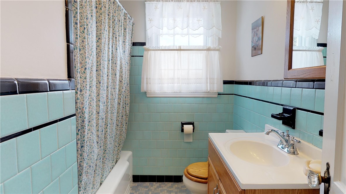 34 Tarleton Road South Kingstown, RI 02879 - Photo 11 of 29