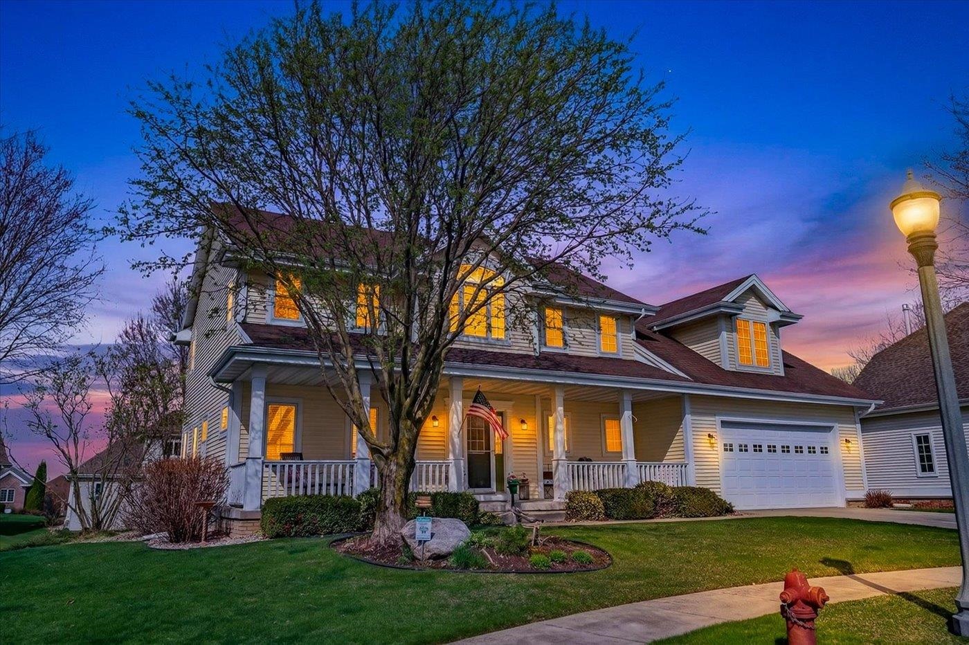 1209 Hanover Trail Waunakee, WI 53597 - Photo 12 of 84