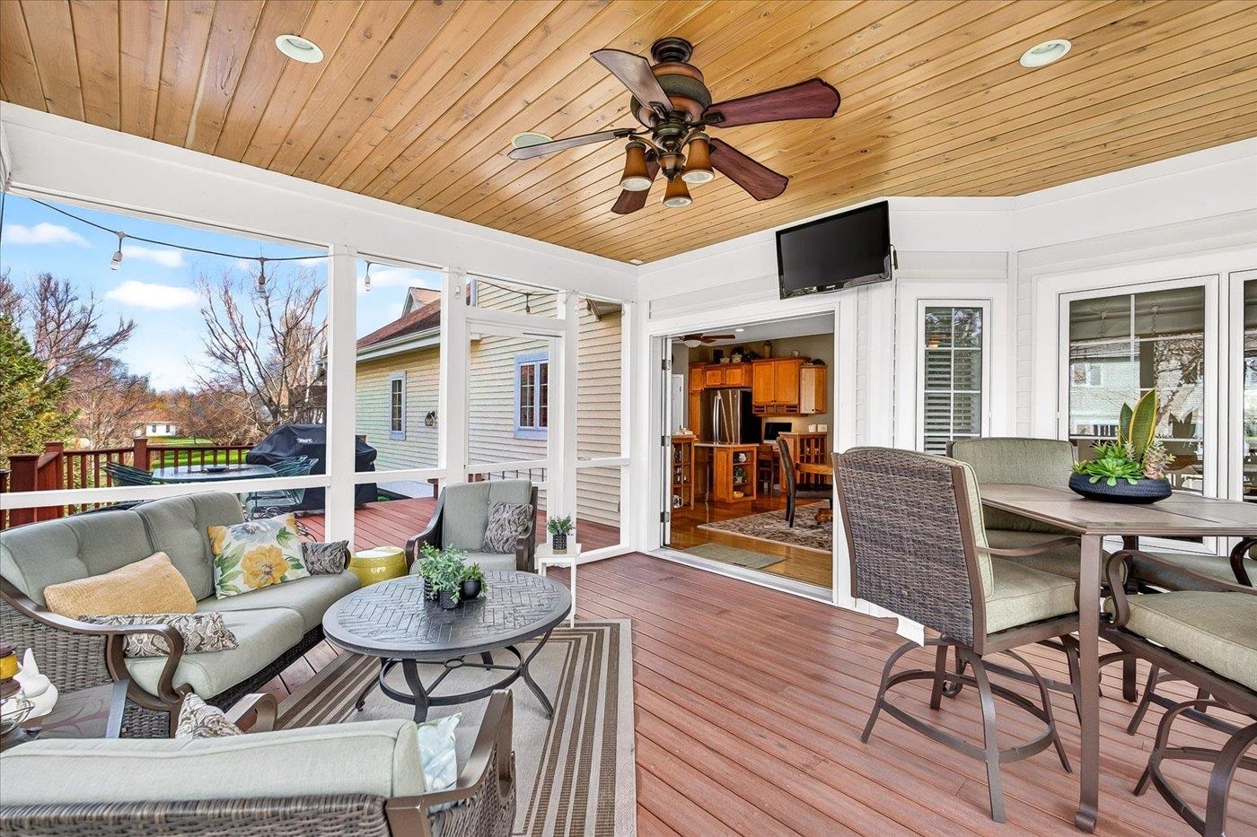 1209 Hanover Trail Waunakee, WI 53597 - Photo 40 of 84