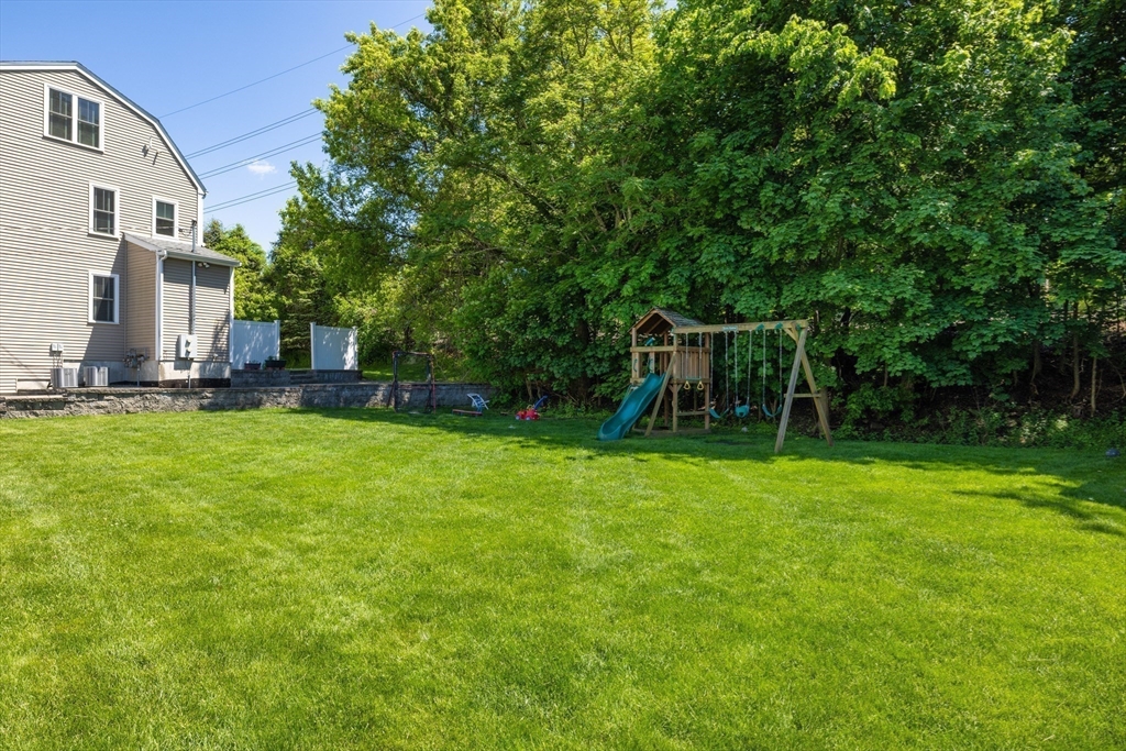 46 Howland Street, Unit 46 Needham, MA 02492 - Photo 18 of 18