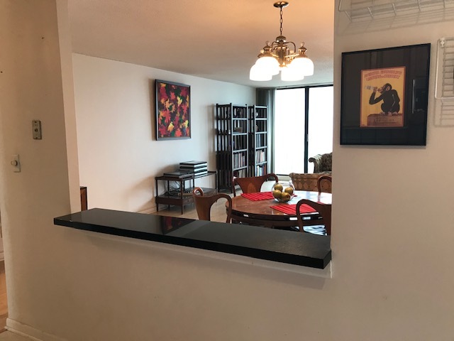 3150 North Sheridan Road, Unit 22C Chicago, IL 60657 - Photo 12 of 34