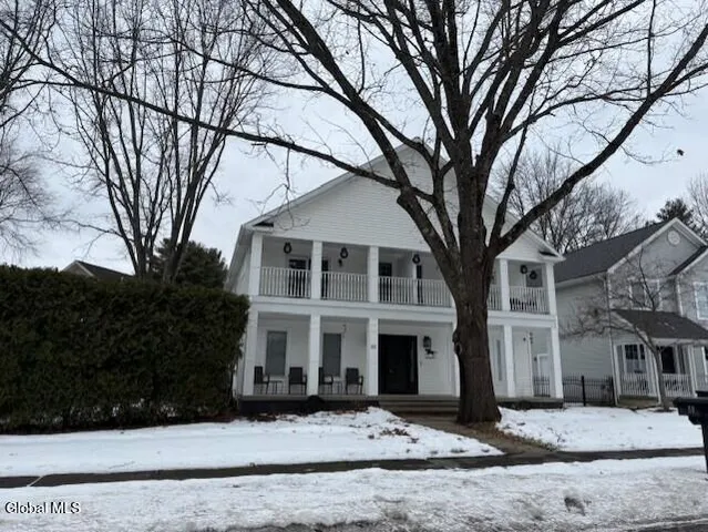 $3,300 | 80 Vanderbilt Avenue, Saratoga Springs, NY 12866