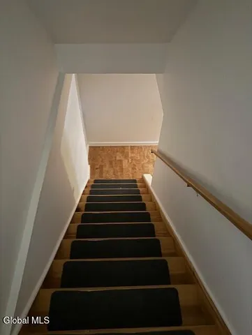 $3,300 | 80 Vanderbilt Avenue, Saratoga Springs, NY 12866