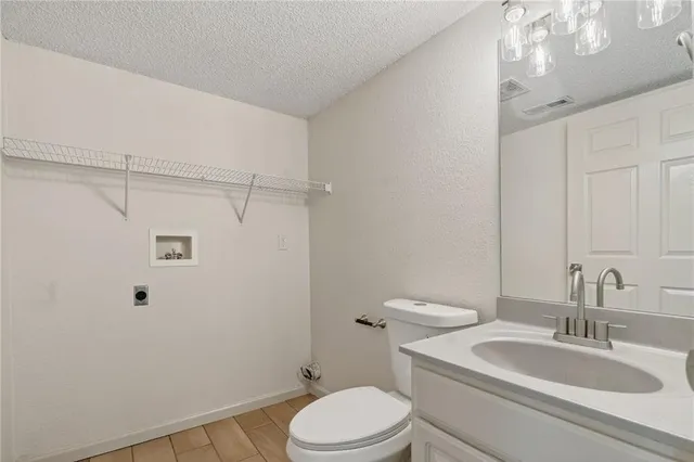 $199,000 | 4731 Haden Court, Kansas City, MO 64136