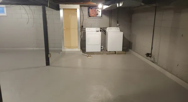 a view of a room with an empty space