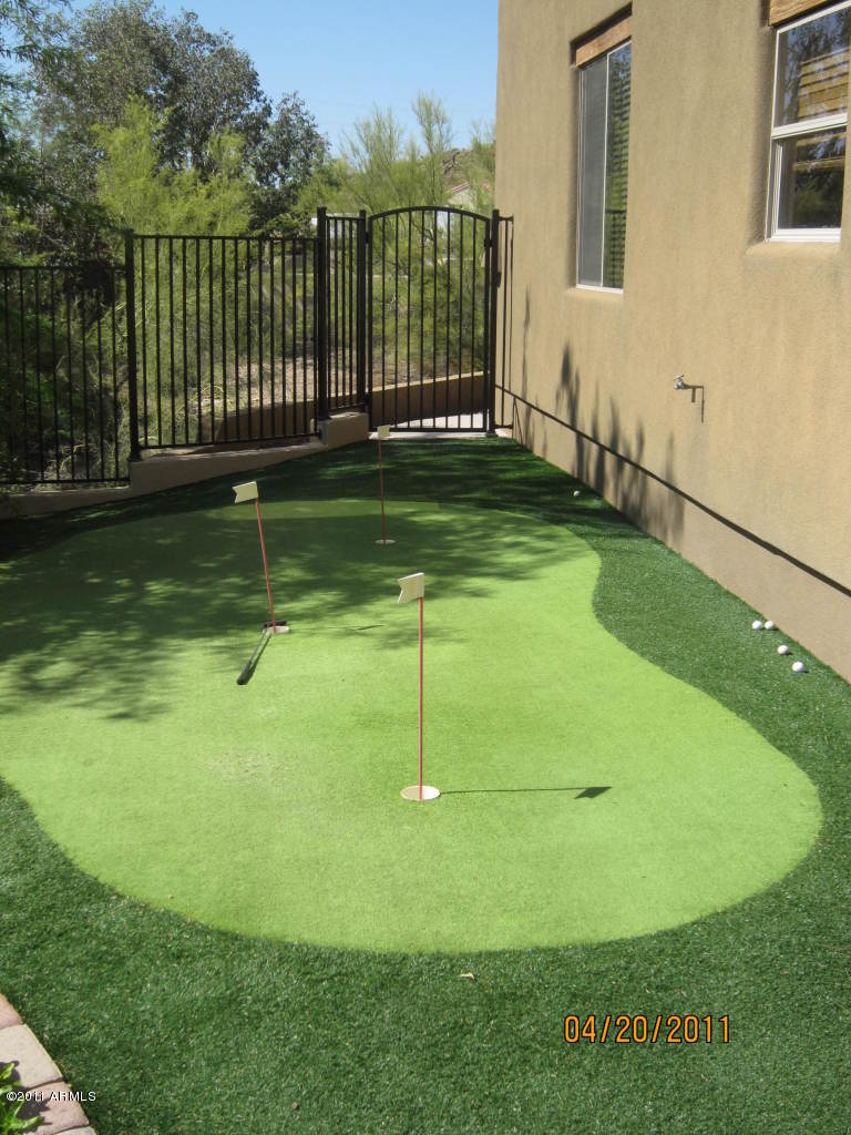 415 West Quartz Rock Road Phoenix, AZ 85085 - Photo 54 of 67 putting green
