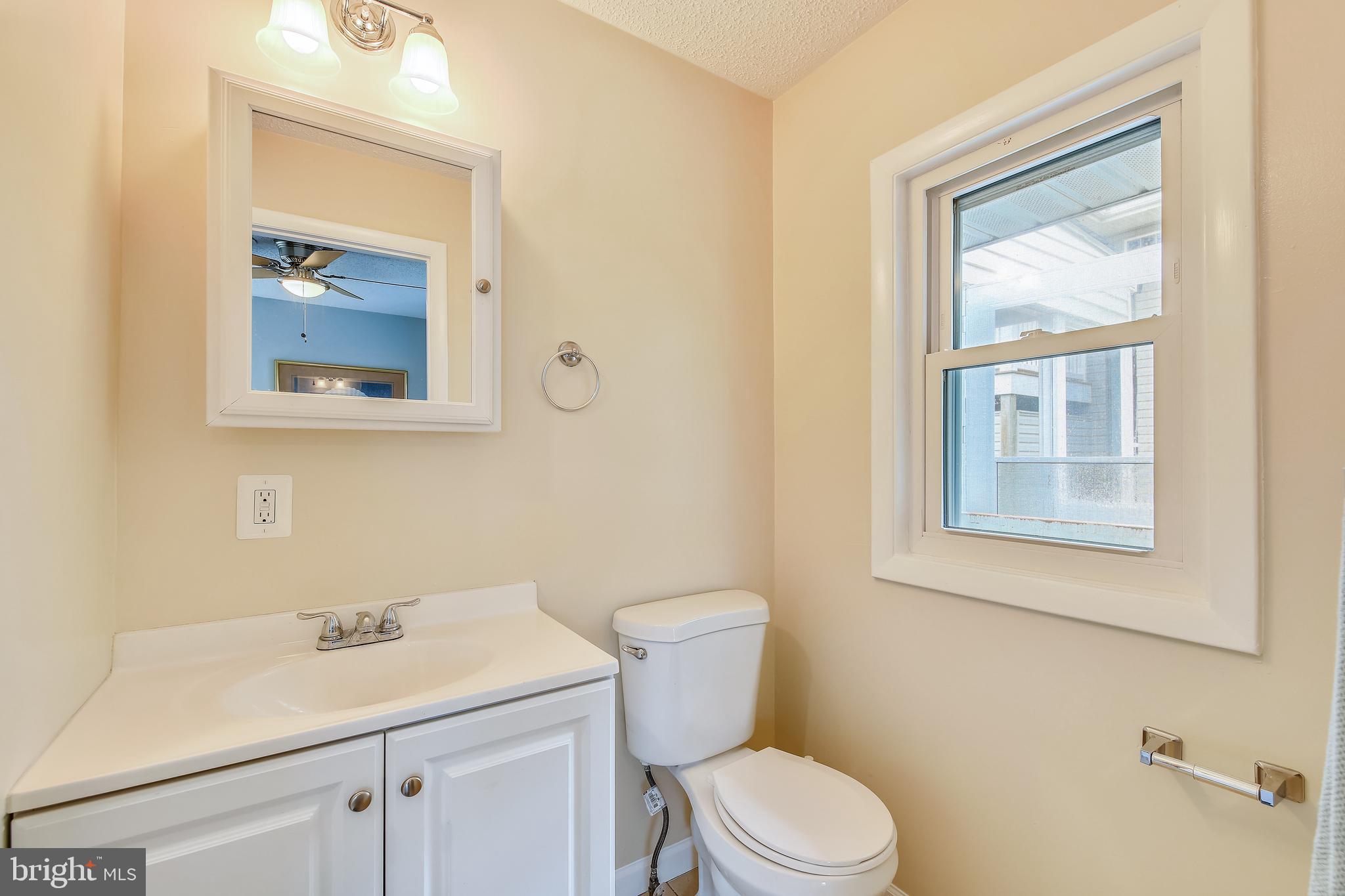 708 South Surf Road Ocean City, MD 21842 - Photo 11 of 22 main level bath