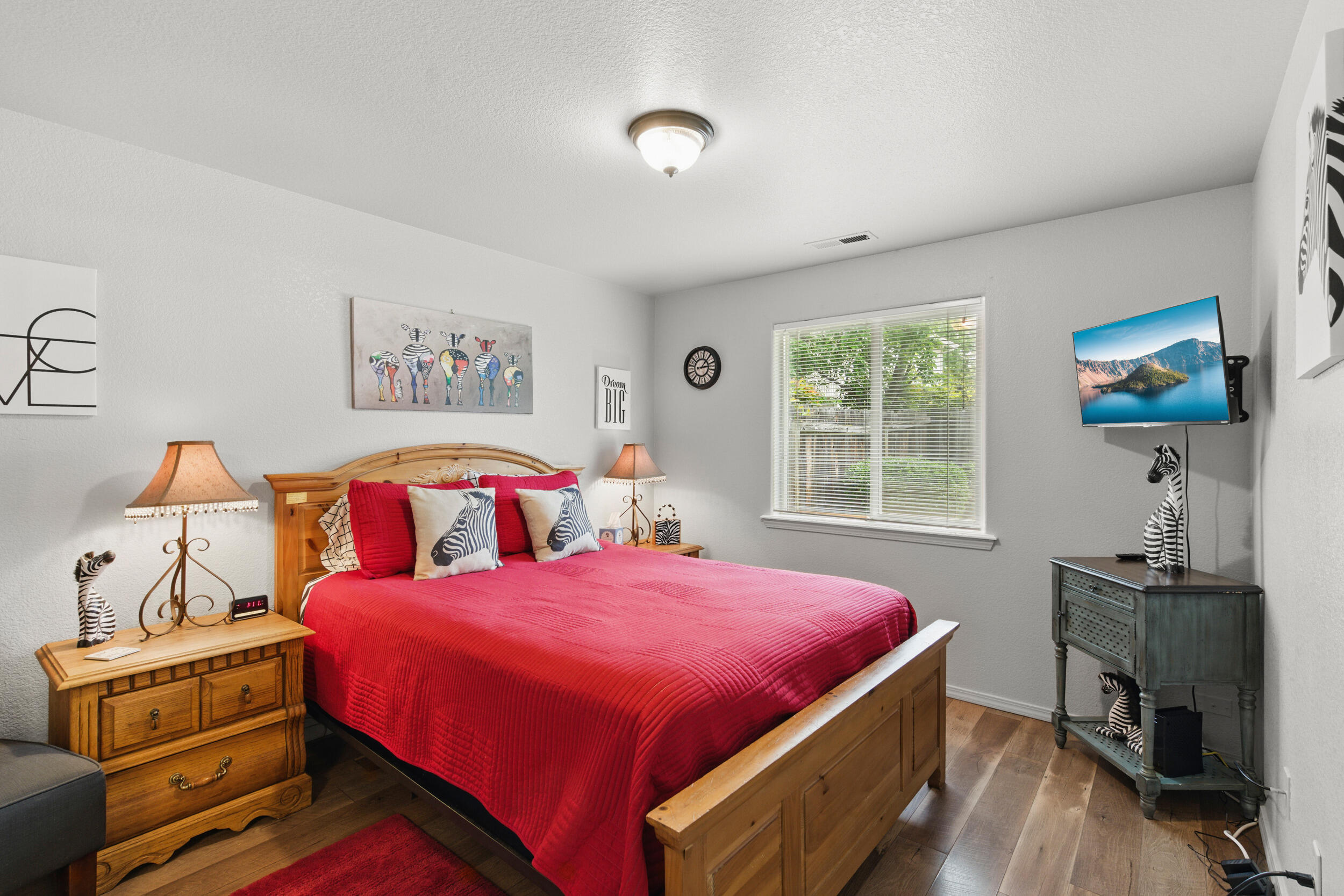 1546 Skyhawk Ridge Medford, OR 97504 - Photo 30 of 36 1548 and 1546 skyhawk ridge, medford-38