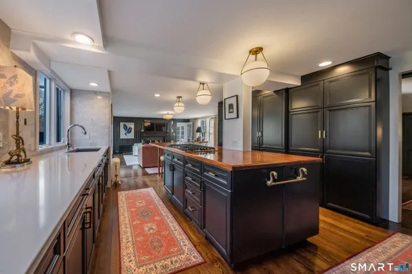 $2,800,000 | 88 Main Street, Essex, CT 06442