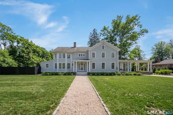 $2,800,000 | 88 Main Street, Essex, CT 06442