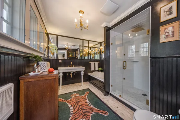 $2,800,000 | 88 Main Street, Essex, CT 06442