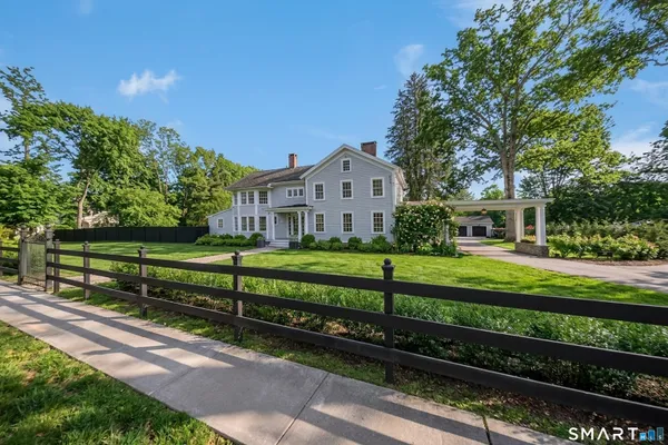 $2,800,000 | 88 Main Street, Essex, CT 06442