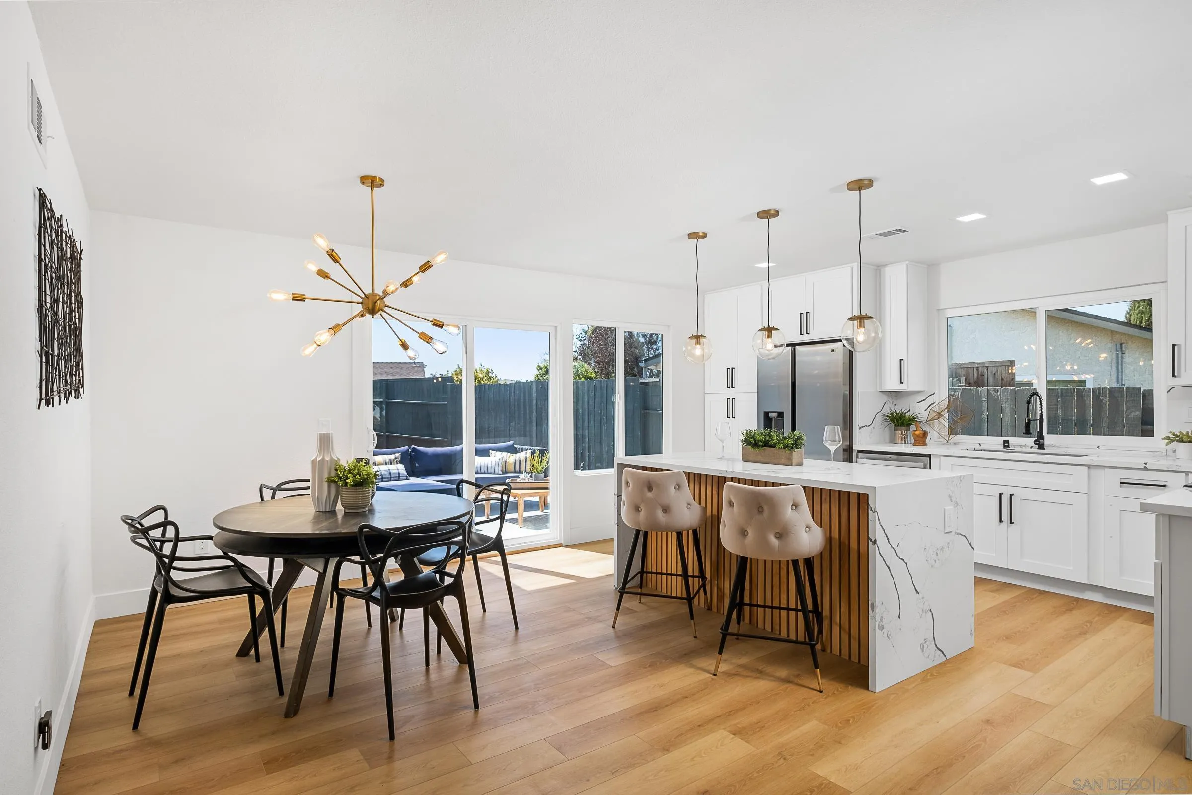 8395 Menkar Road San Diego, CA 92126 - Photo 2 of 27 Gallery Image 2