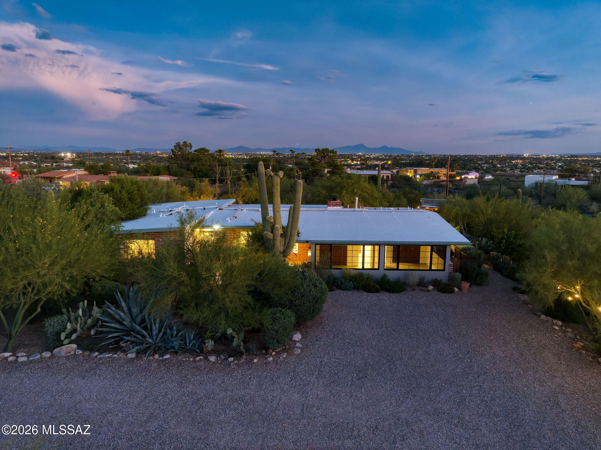 4560 East River Road Tucson, AZ 85718 - Photo 49 of 51 Flawless Mid Century at twilight