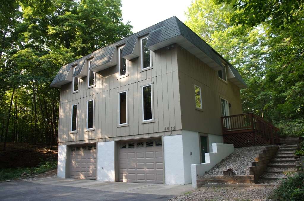 4015 Cedar Run Road Traverse City, MI 49684 - Photo 2 of 49 1804657-1.JPG