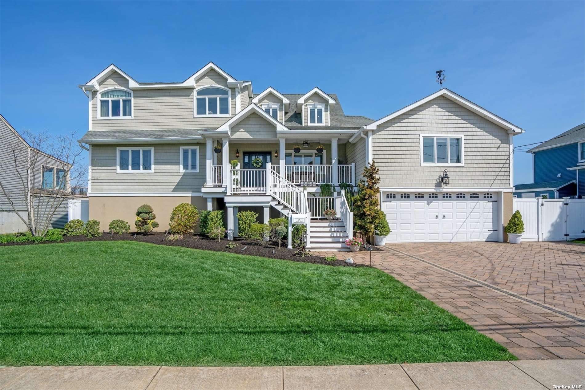 25 Beach Road Massapequa, NY 11758 - Photo 1 of 1 Gallery Image 1